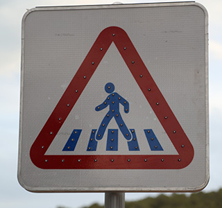 Triangle de signalisation à LED personnalisable